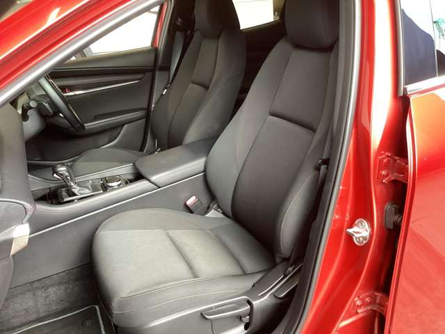 マツダ MAZDA3ファストバック