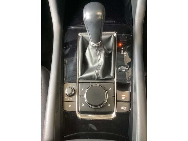 マツダ MAZDA3ファストバック