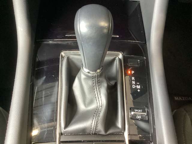 マツダ MAZDA3ファストバック