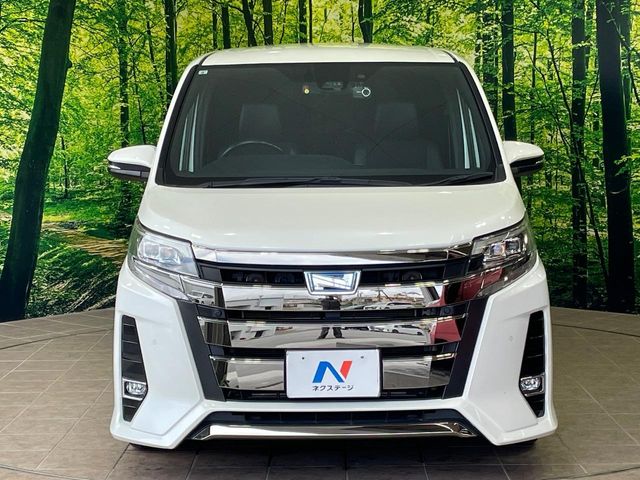 トヨタ ノア