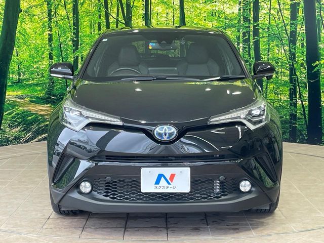 トヨタ C-HR