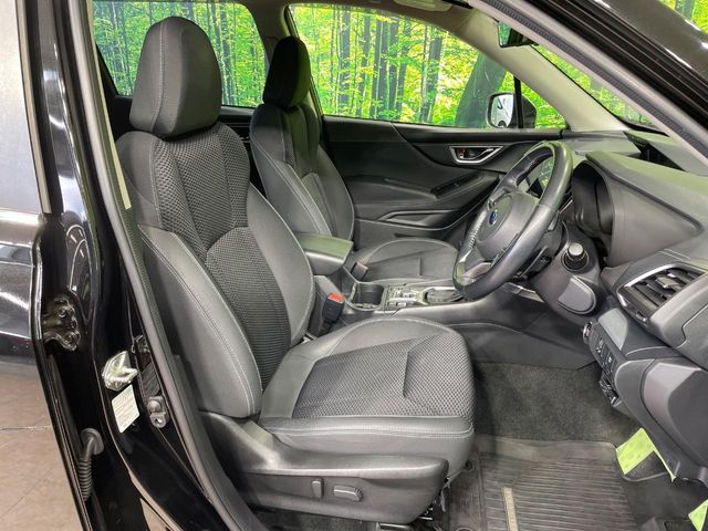 スバル フォレスター