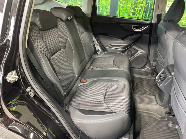 スバル フォレスター