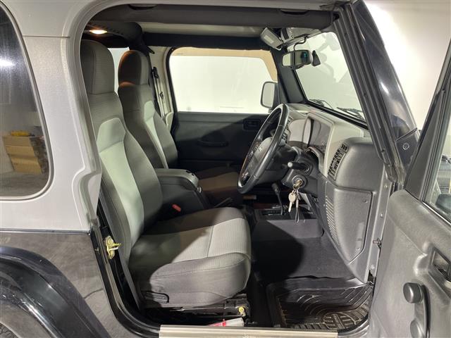 ジープ ラングラー