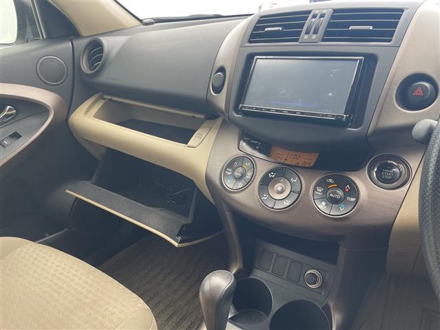 トヨタ ヴァンガード