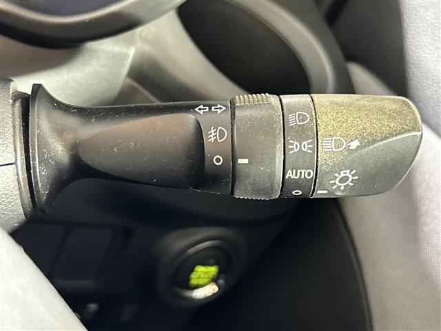 ダイハツ キャスト