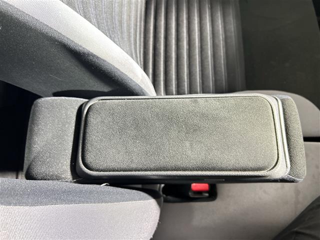 ダイハツ キャスト