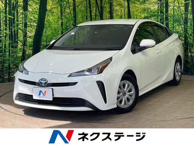 トヨタ プリウス