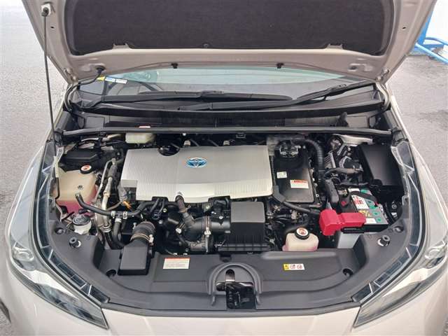 トヨタ プリウス