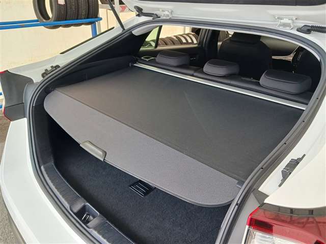 トヨタ プリウス