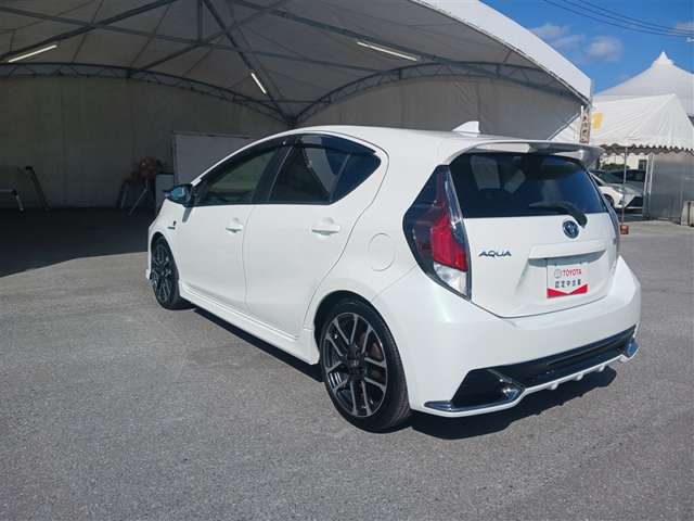 トヨタ アクア