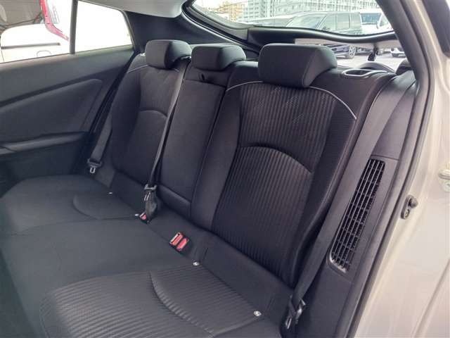 トヨタ プリウスPHV