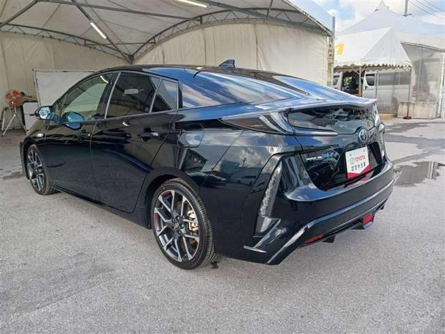 トヨタ プリウスPHV