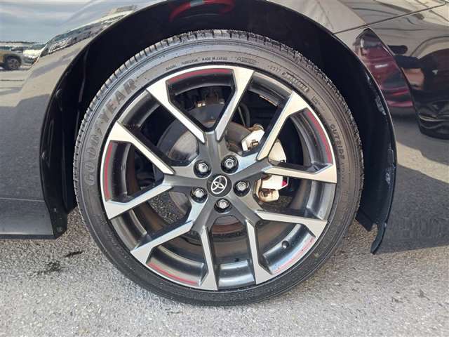 トヨタ プリウスPHV