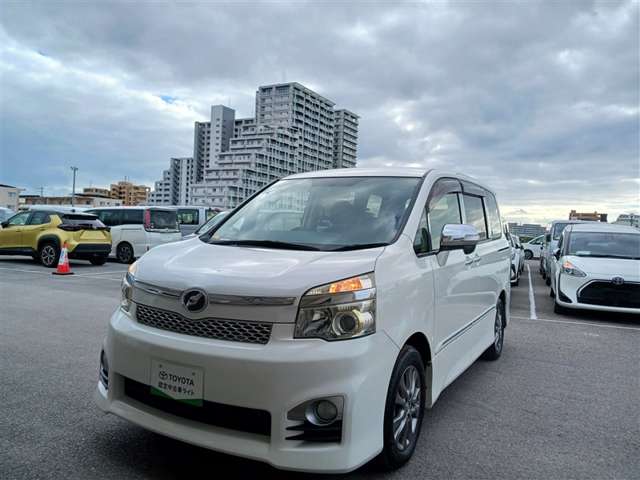 トヨタ ヴォクシー