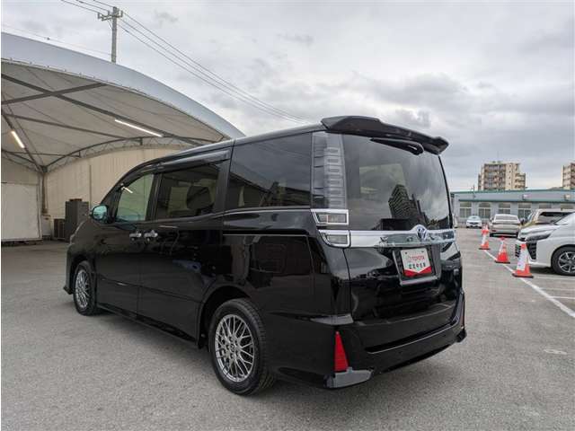 トヨタ ヴォクシー