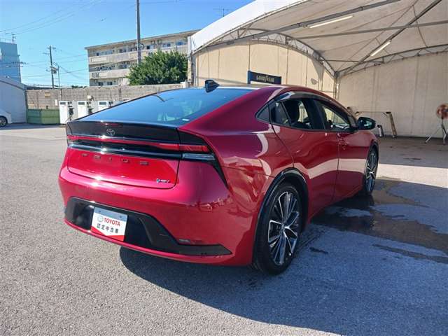 トヨタ プリウス