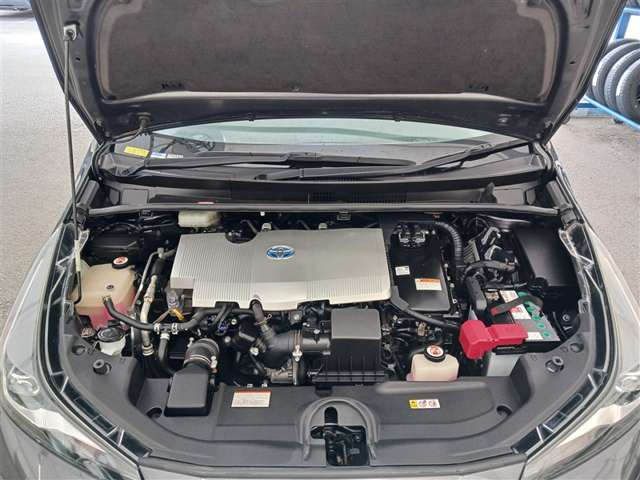 トヨタ プリウス