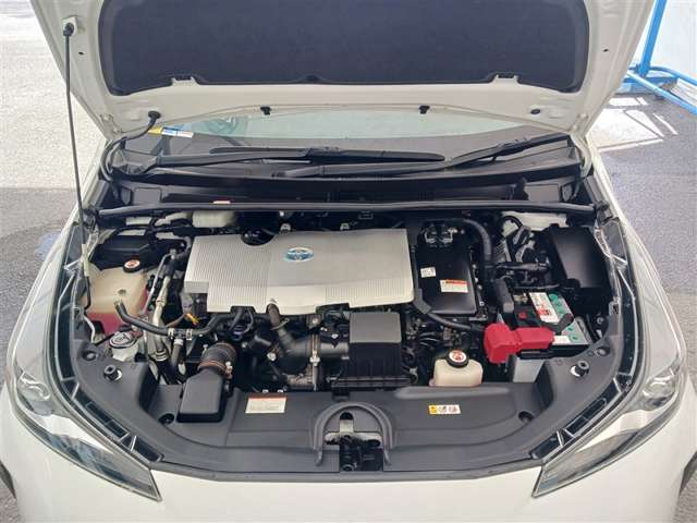 トヨタ プリウス