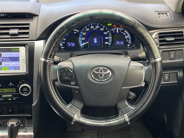 トヨタ カムリハイブリッド