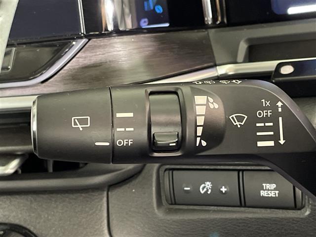 日産 ノートオーラ