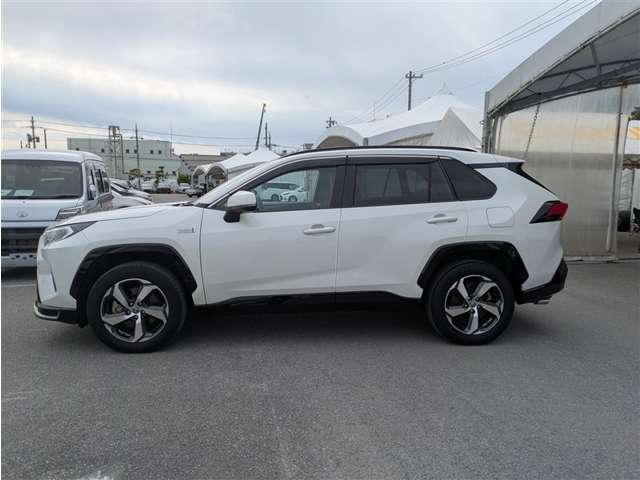トヨタ RAV4 PHV