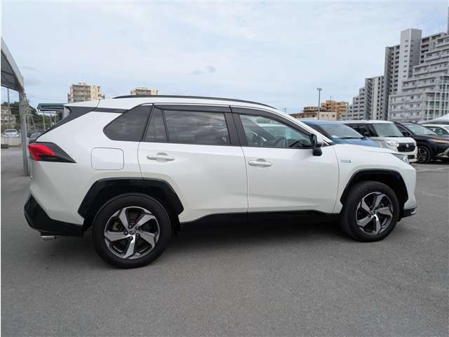 トヨタ RAV4 PHV