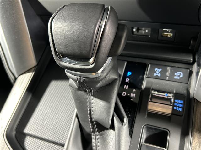 トヨタ ランドクルーザー300