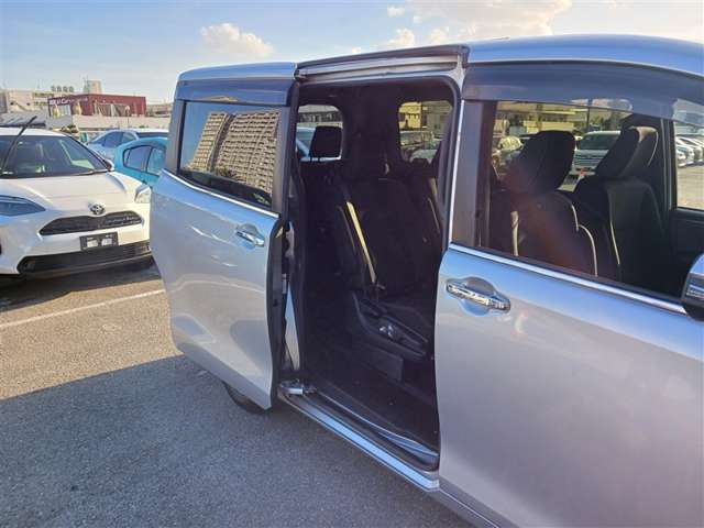 トヨタ エスクァイア