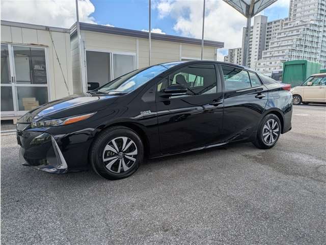 トヨタ プリウスPHV