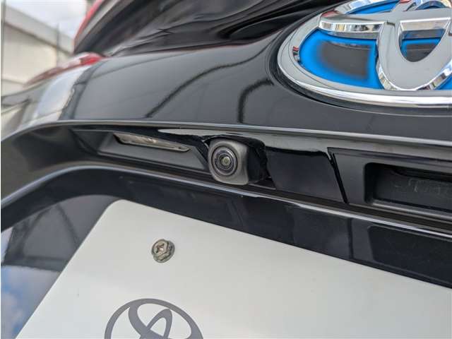 トヨタ プリウスPHV