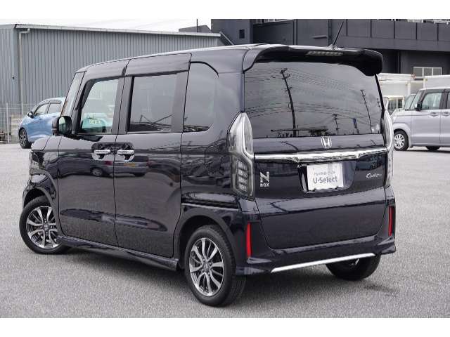 ホンダ N-BOX