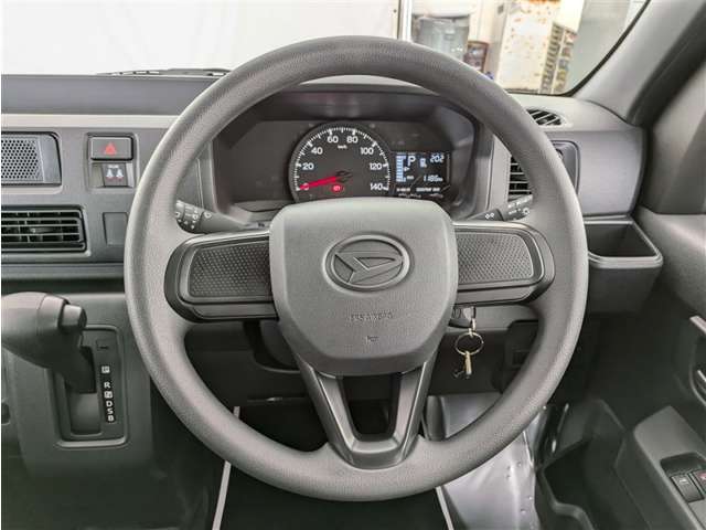 ダイハツ ハイゼットカーゴ