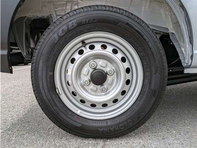 ダイハツ ハイゼットカーゴ