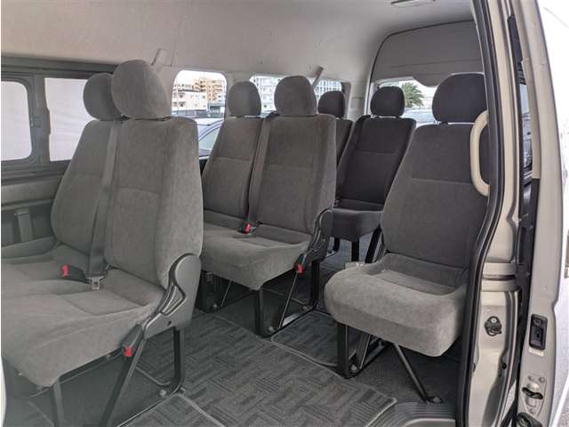 トヨタ ハイエース