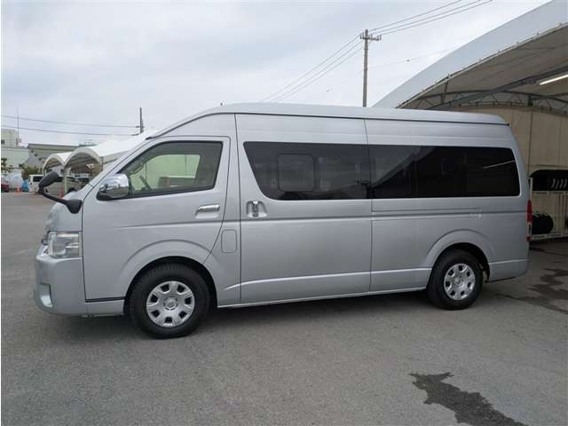 トヨタ ハイエース