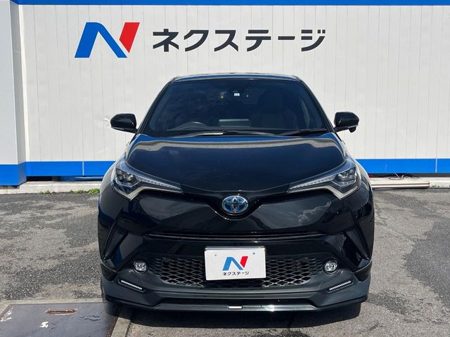 トヨタ C-HR
