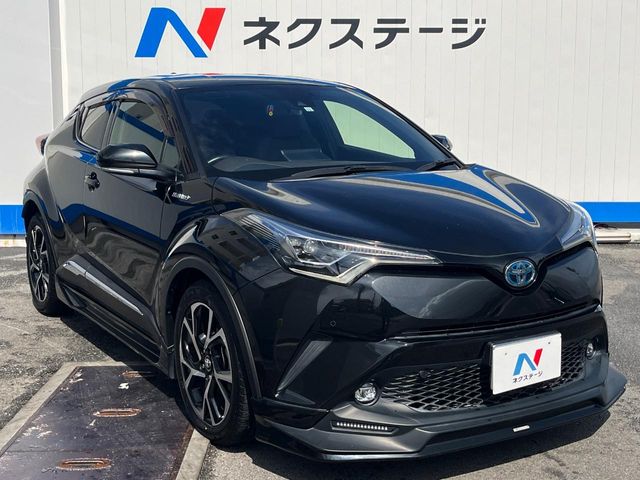 トヨタ C-HR