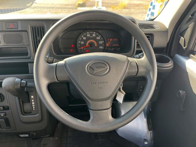 ダイハツ ハイゼットカーゴ