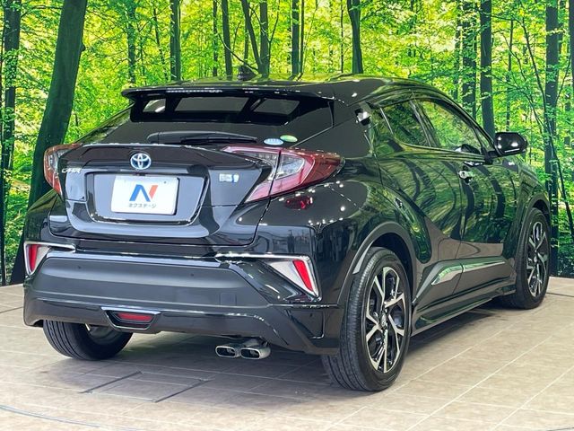 トヨタ C-HR