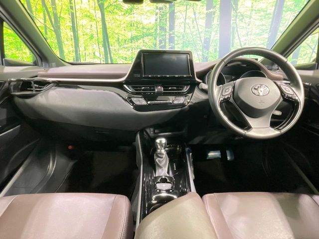 トヨタ C-HR