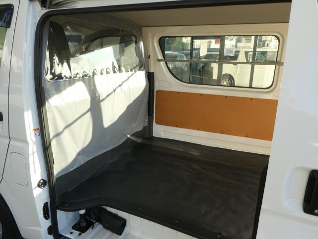 トヨタ ハイエースバン