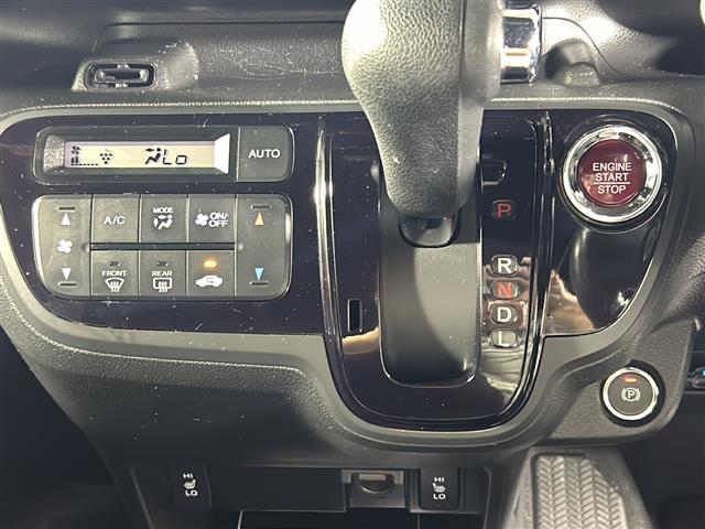 ホンダ N-BOXスラッシュ