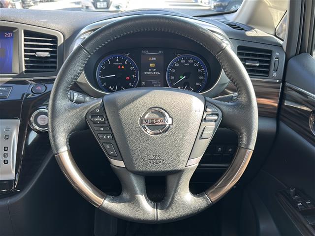 日産 エルグランド