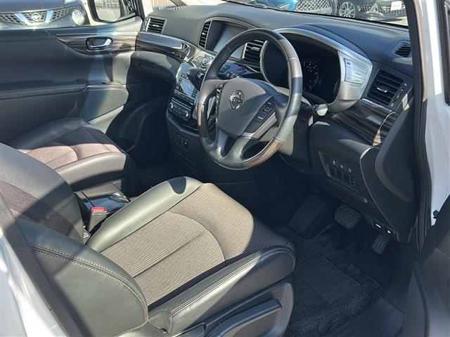 日産 エルグランド