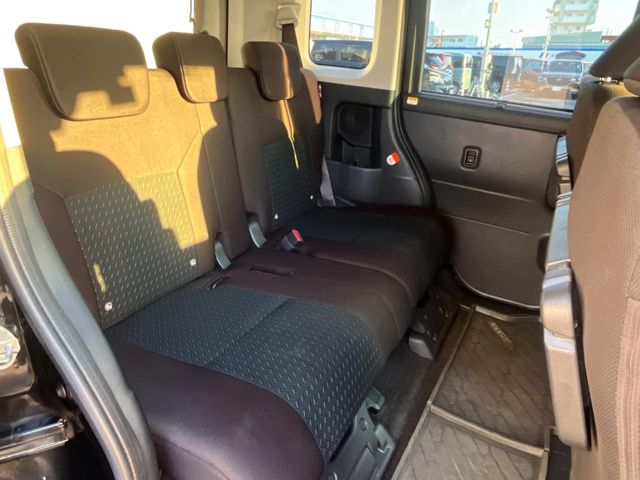 トヨタ ルーミー