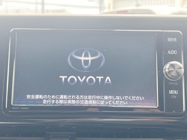 トヨタ C-HR