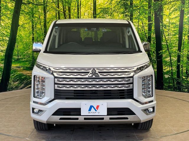 三菱 デリカD：5