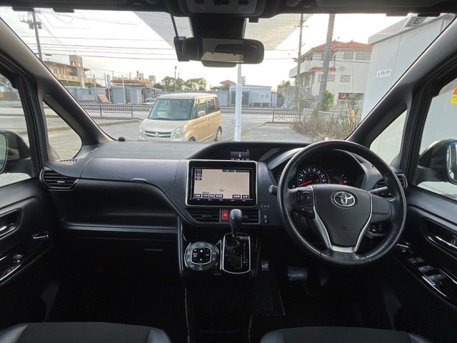トヨタ ノア