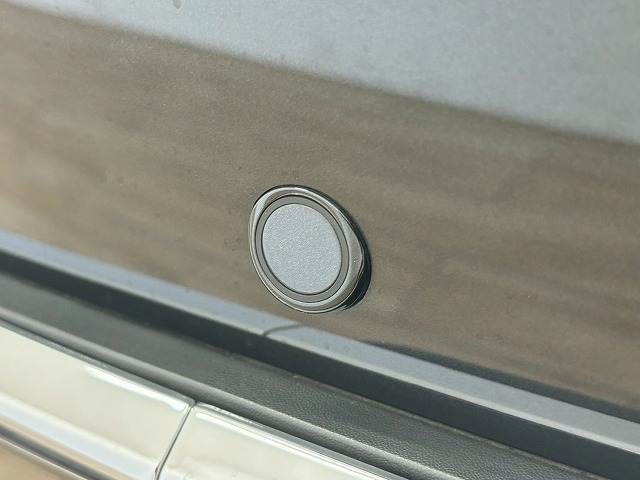 トヨタ ハリアー